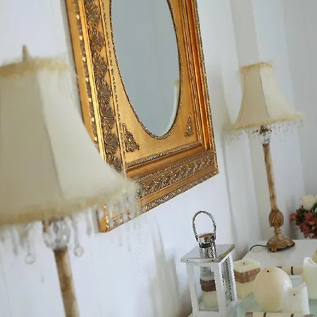 Loreana Villa *